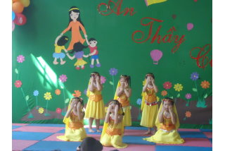 Thông báo tổ chức lễ 20-11