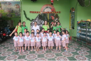 Thông Báo (V/v: Ông Già Noel tặng quà cho các bé")